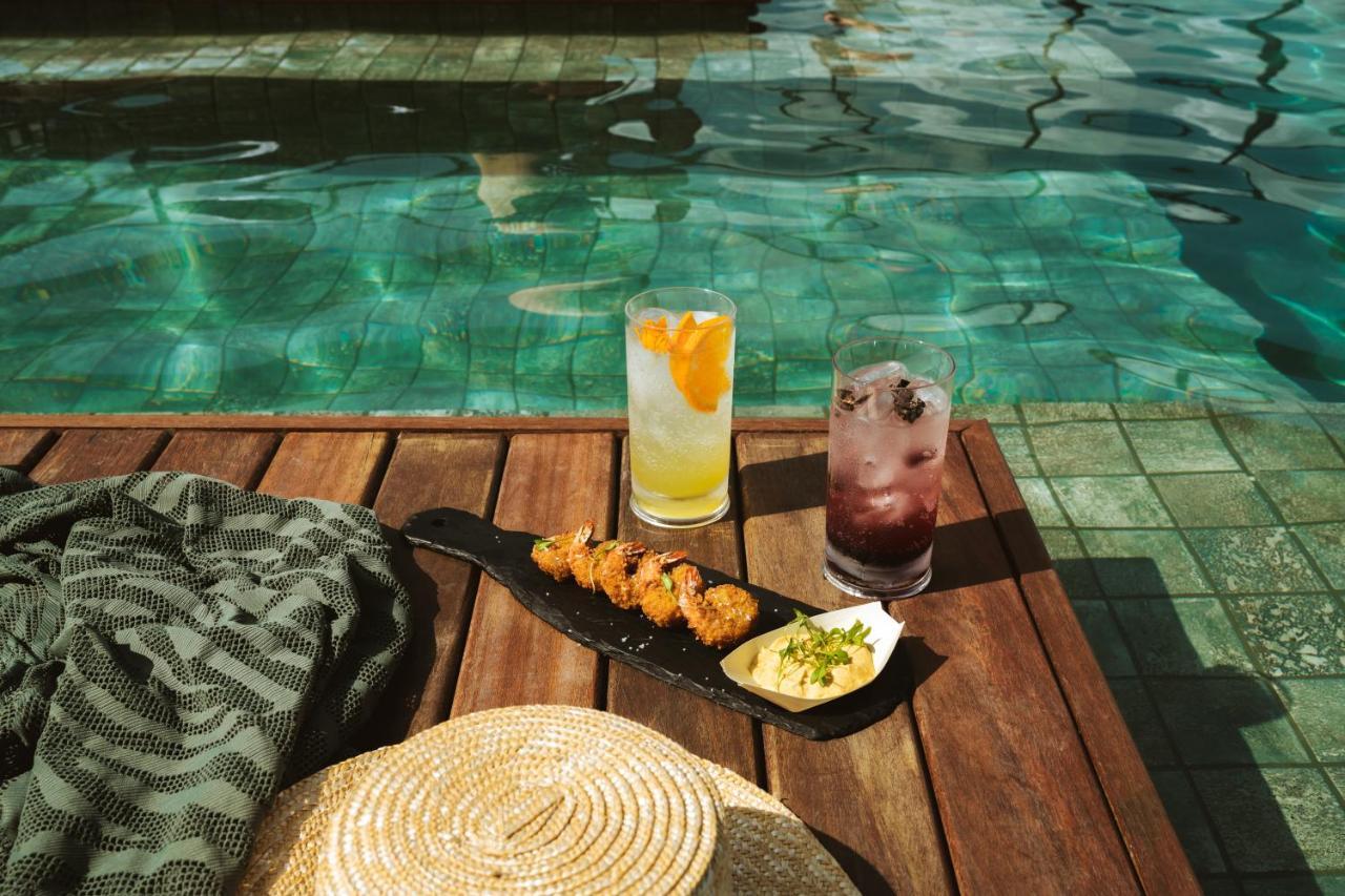Ba'Ra Hotel João Pessoa المظهر الخارجي الصورة Poolside at the hotel